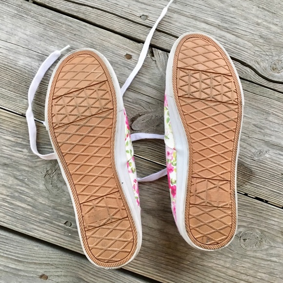 Floral Tennis Shoes - Picture 3 of 5